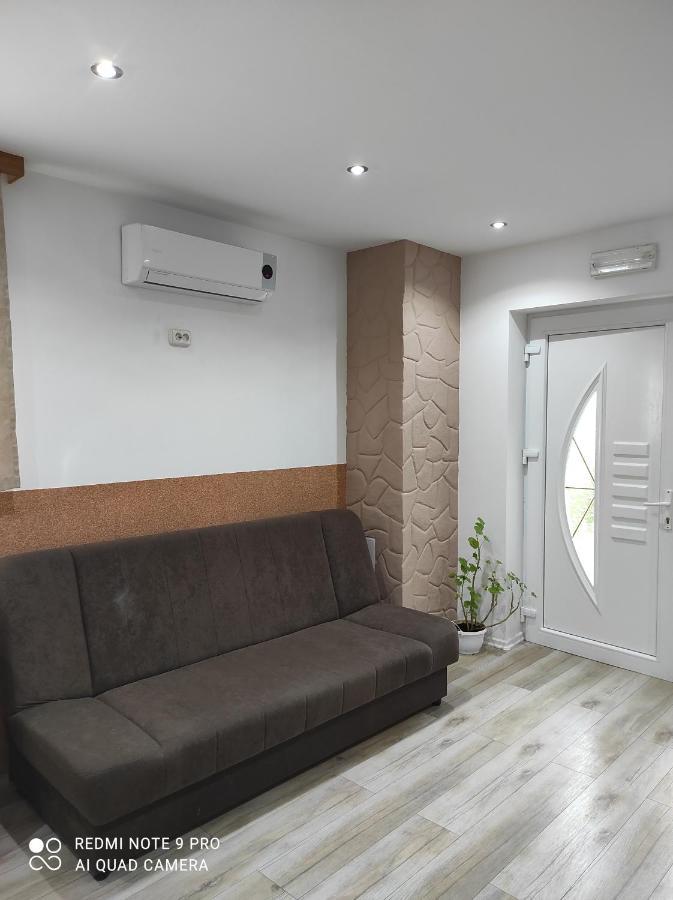 Apartman Jakov Rakovica Εξωτερικό φωτογραφία